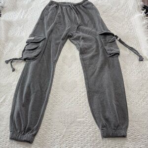 Relaxx Gray Cargo Joggers (M)